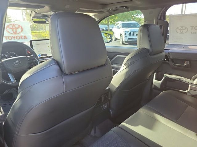 2025 Toyota 4Runner TRD Off-Road Premium - Photo 11