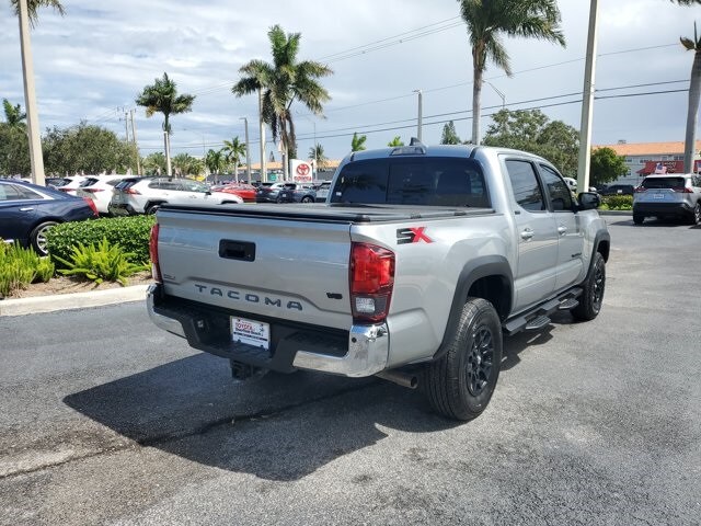 2023 Toyota Tacoma SR5 Double Cab photo 3