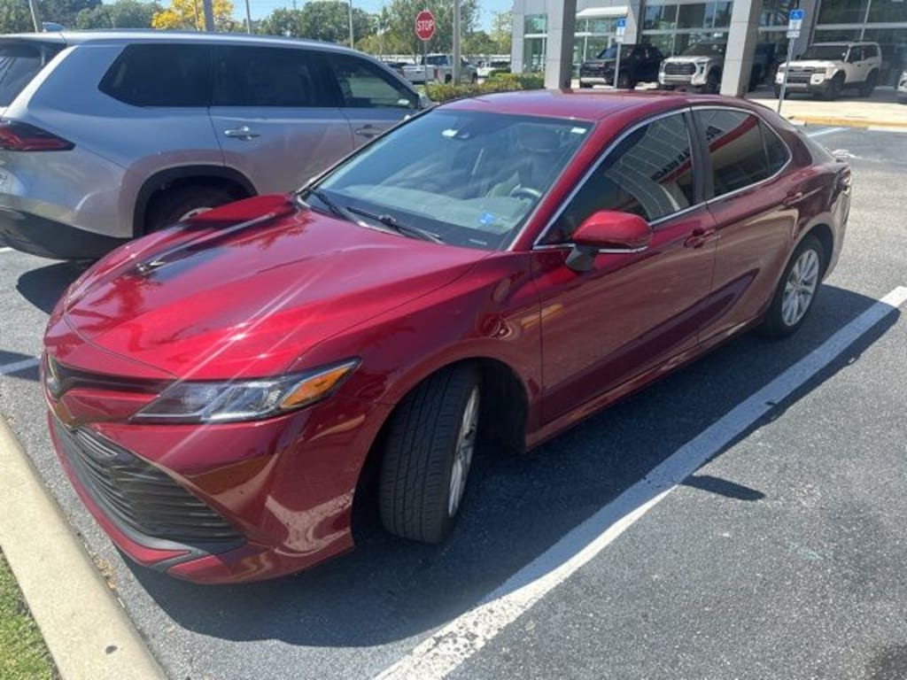 Used 2020 Toyota Camry LE Sedan