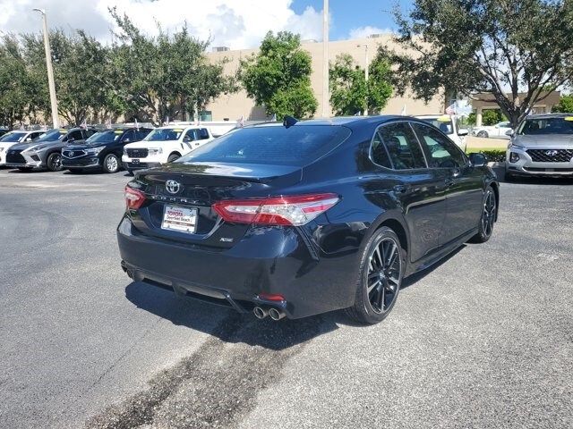 2020 Toyota Camry XSE photo 4
