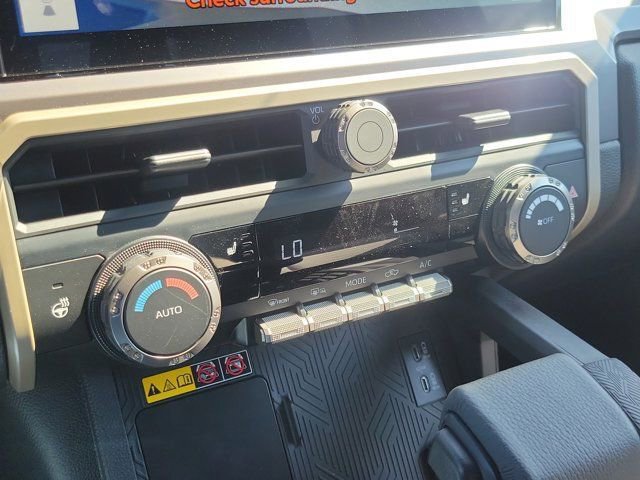 2026 Toyota Tacoma TRD Sport - Photo 18