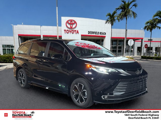 2026 Toyota Sienna Platinum 7 Passenger Van Passenger Van