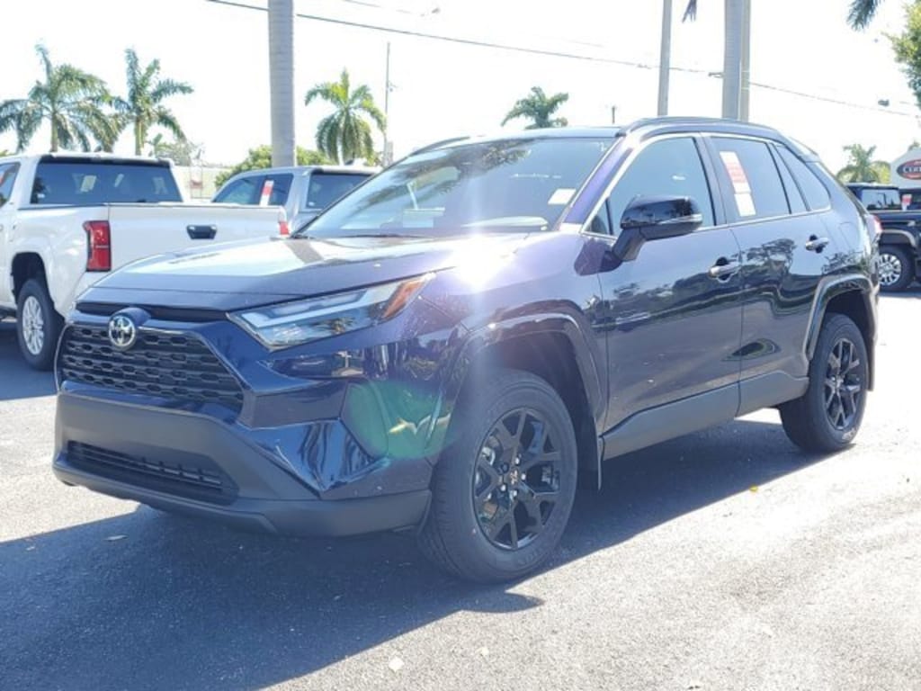 New 2025 Toyota RAV4 XLE SUV