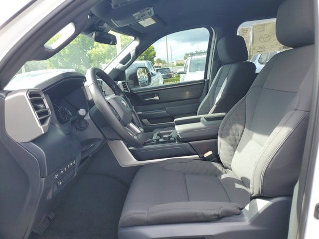 2026 Toyota Tundra SR5 - Photo 11