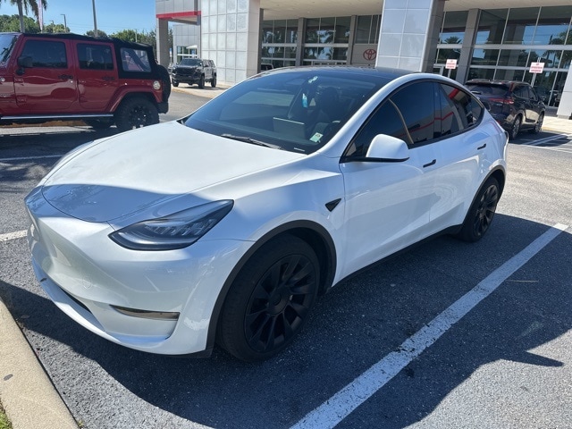 2023 Tesla Model Y Long Range's photo
