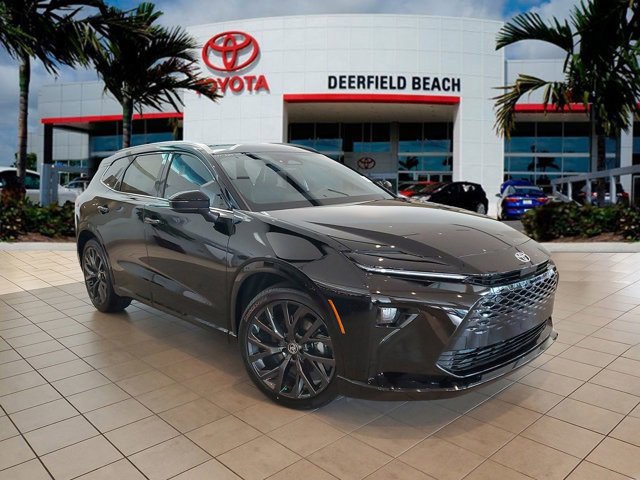 2025 Toyota Crown Signia Limited's photo