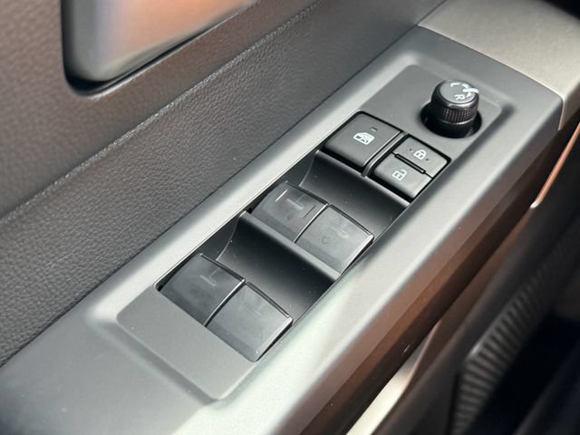 2026 Toyota Tundra SR5 - Photo 14