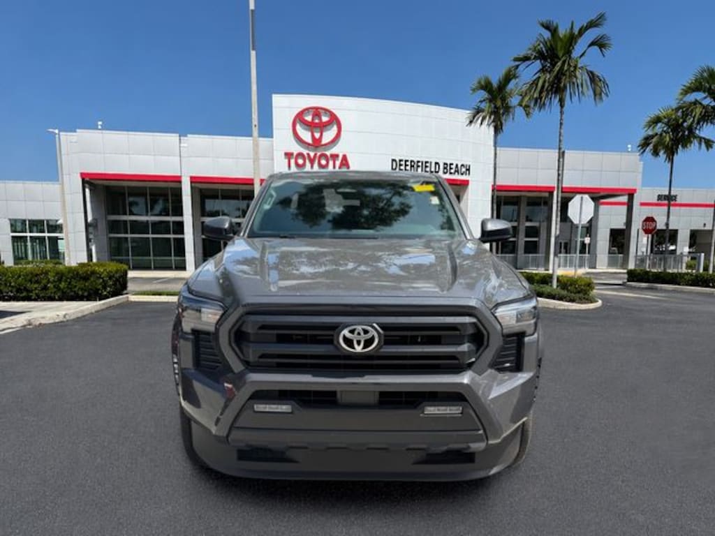 Used 2025 Toyota Tacoma SR5 Truck Double Cab