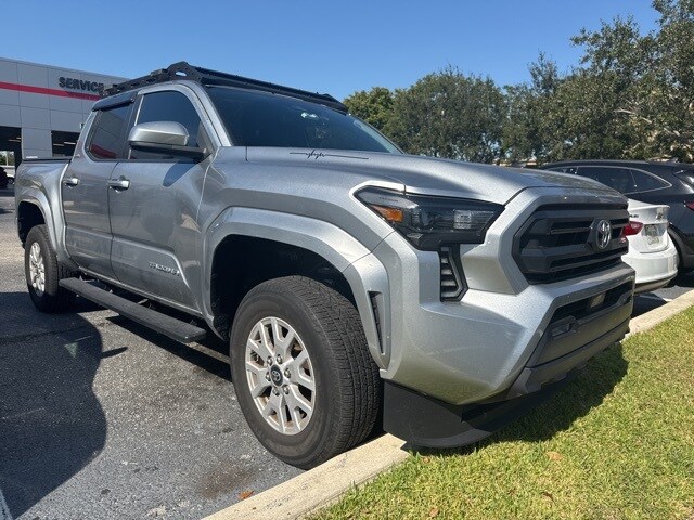 2024 Toyota Tacoma SR5 Double Cab photo 2