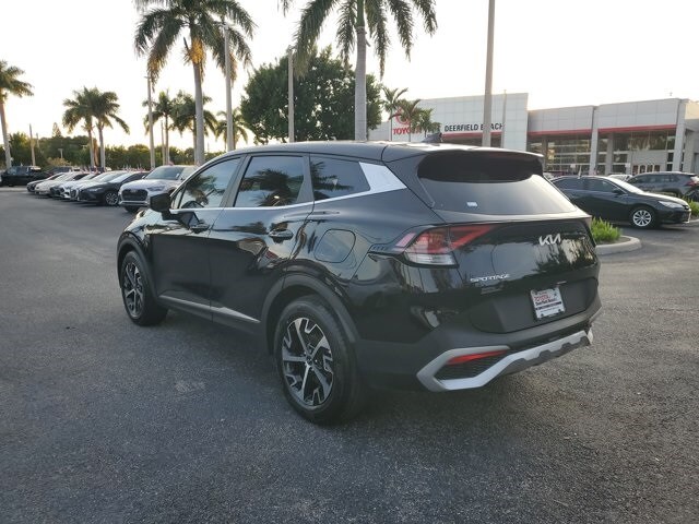 2025 Kia Sportage EX photo 3