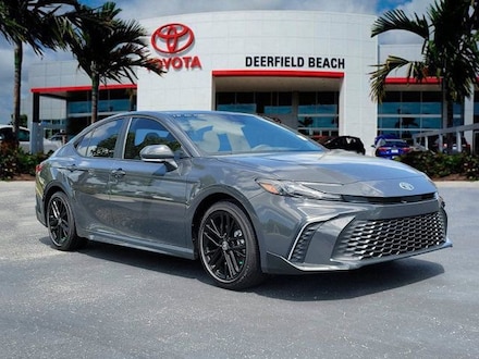 2026 Toyota Camry SE Sedan