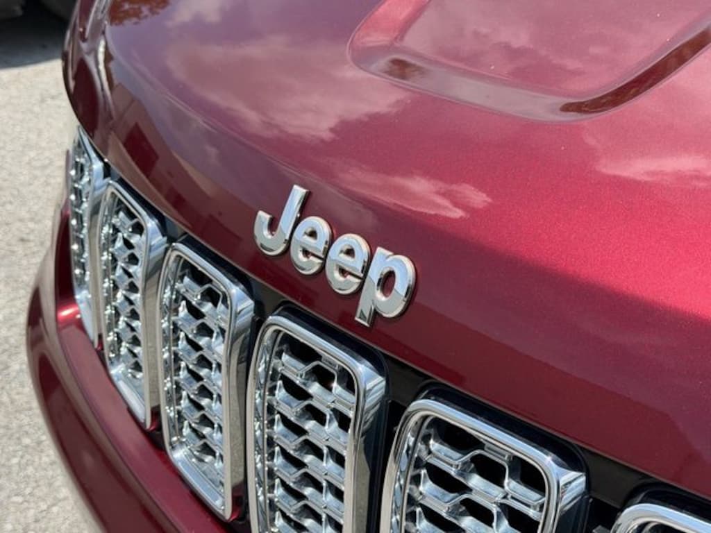 Used 2019 Jeep Grand Cherokee Overland SUV