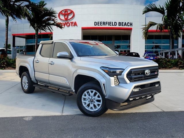 2024 Toyota Tacoma SR5's photo