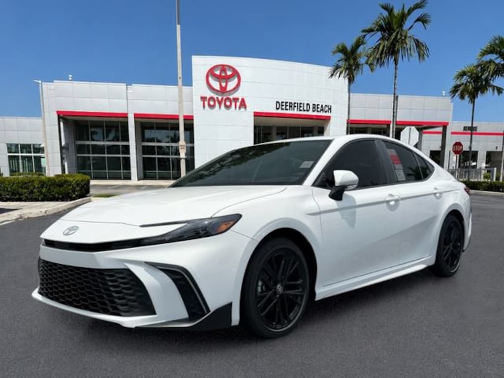New 2026 Toyota Camry SE Sedan