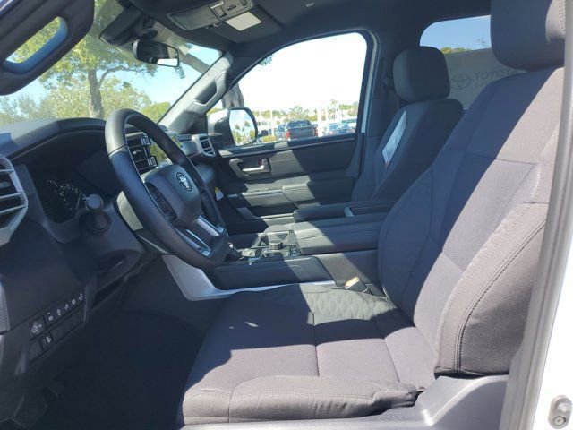 2026 Toyota Tundra SR5 - Photo 10
