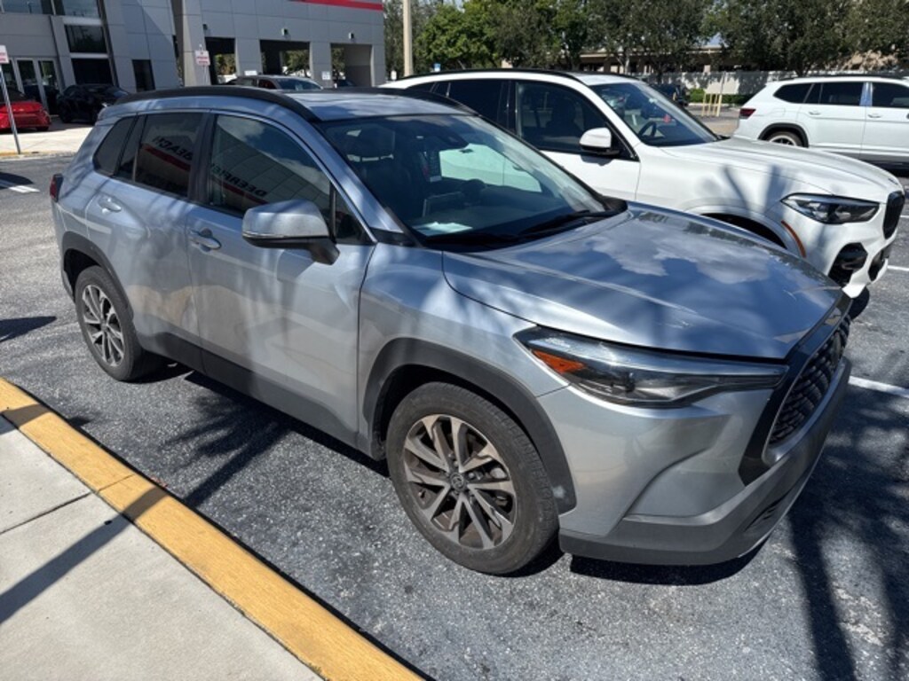 Used 2022 Toyota Corolla Cross XLE SUV
