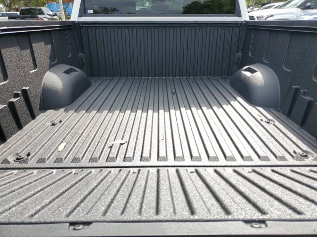 2026 Toyota Tundra SR5 - Photo 7