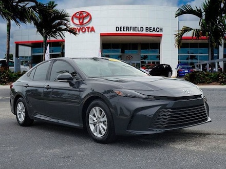 2025 Toyota Camry LE Sedan