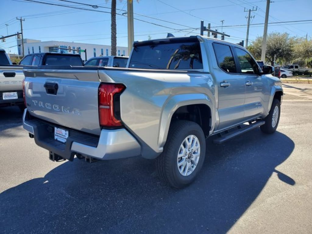 New 2025 Toyota Tacoma SR5 Truck Double Cab