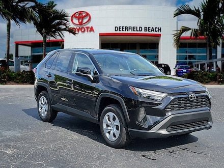 2025 Toyota RAV4 LE SUV