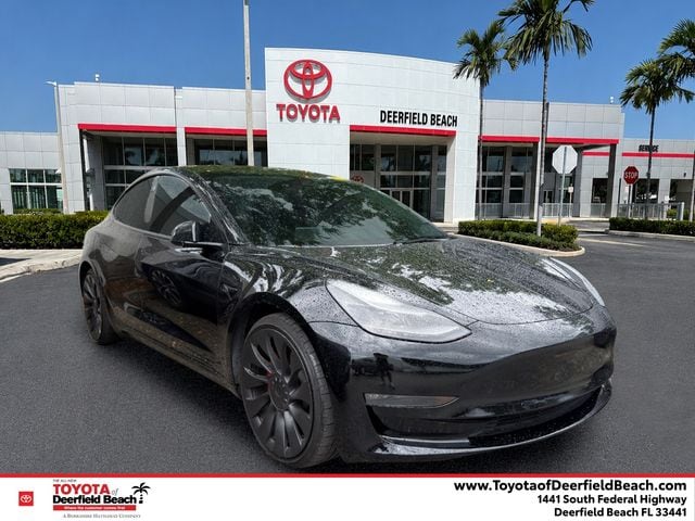 2022 Tesla Model 3 Performance Dual Motor All-Wheel Drive's photo