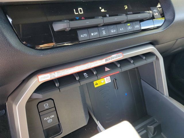 2026 Toyota Tundra SR5 - Photo 18