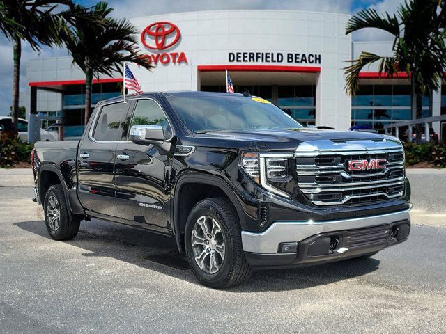 2025 GMC Sierra 2WD Crew Cab Short Box SLT's photo
