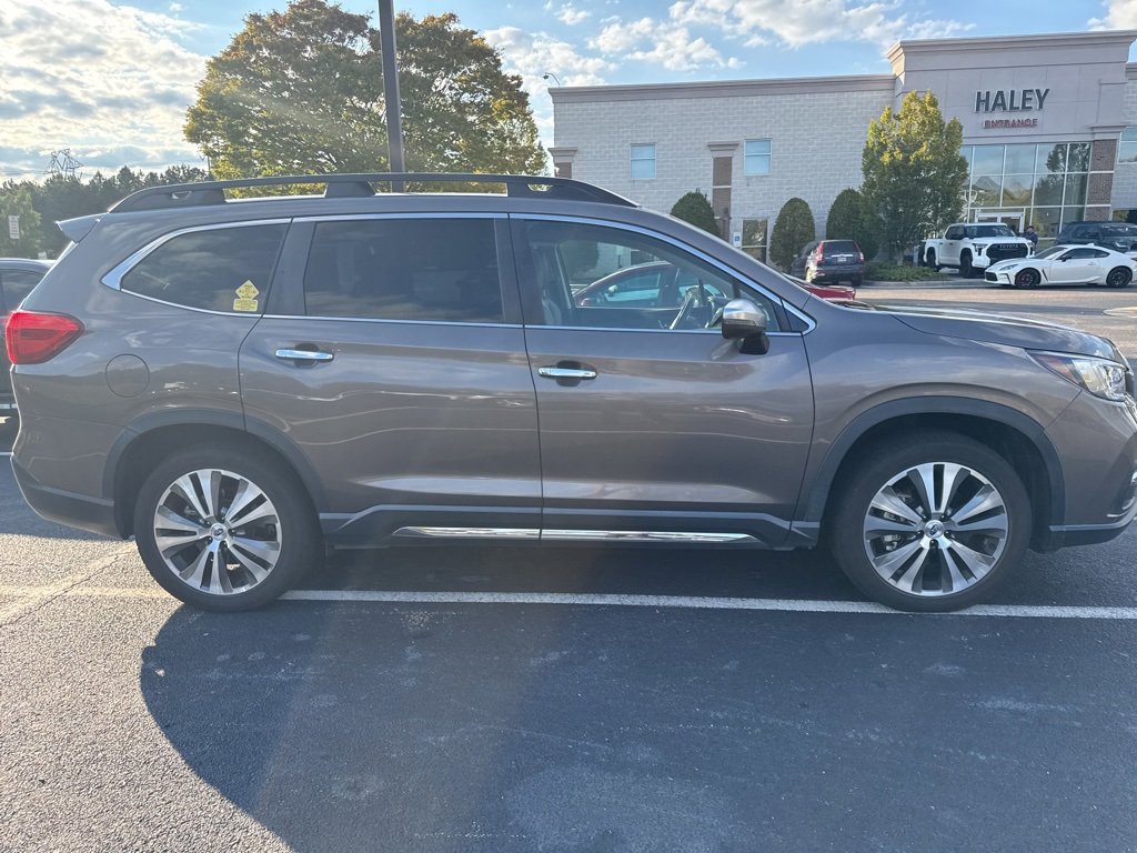2021 Subaru Ascent Touring photo 2