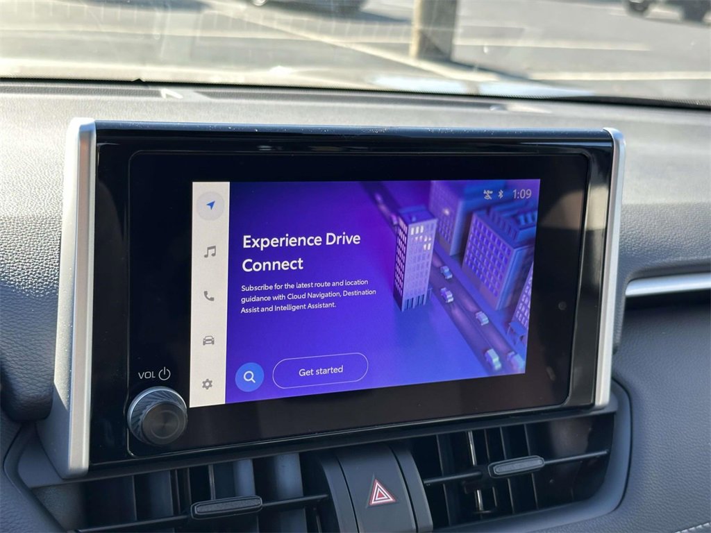 2025 Toyota RAV4 XLE photo 2