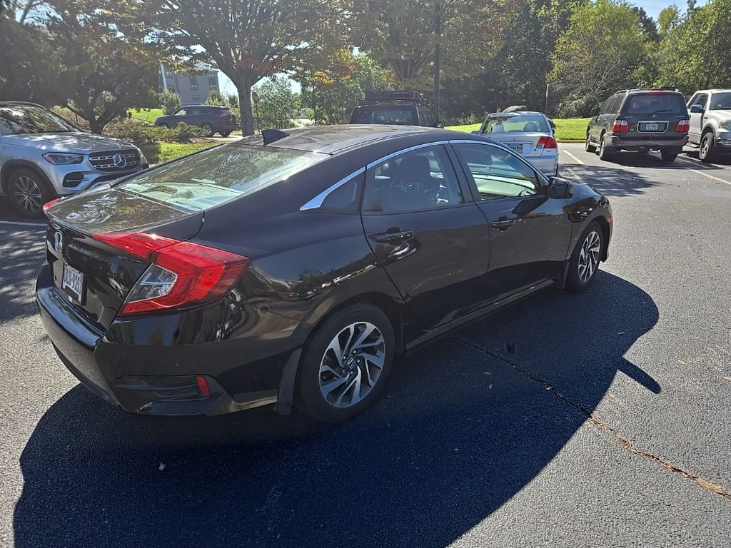 2017 Honda Civic EX photo 3