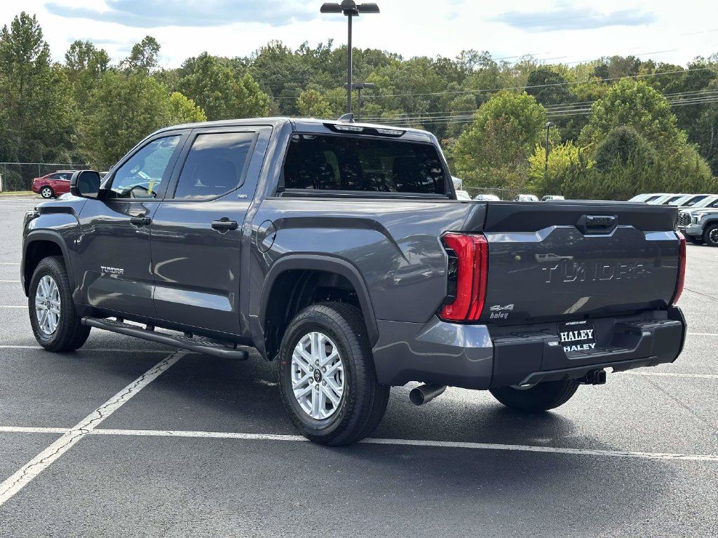 2026 Toyota Tundra SR5 - Photo 21