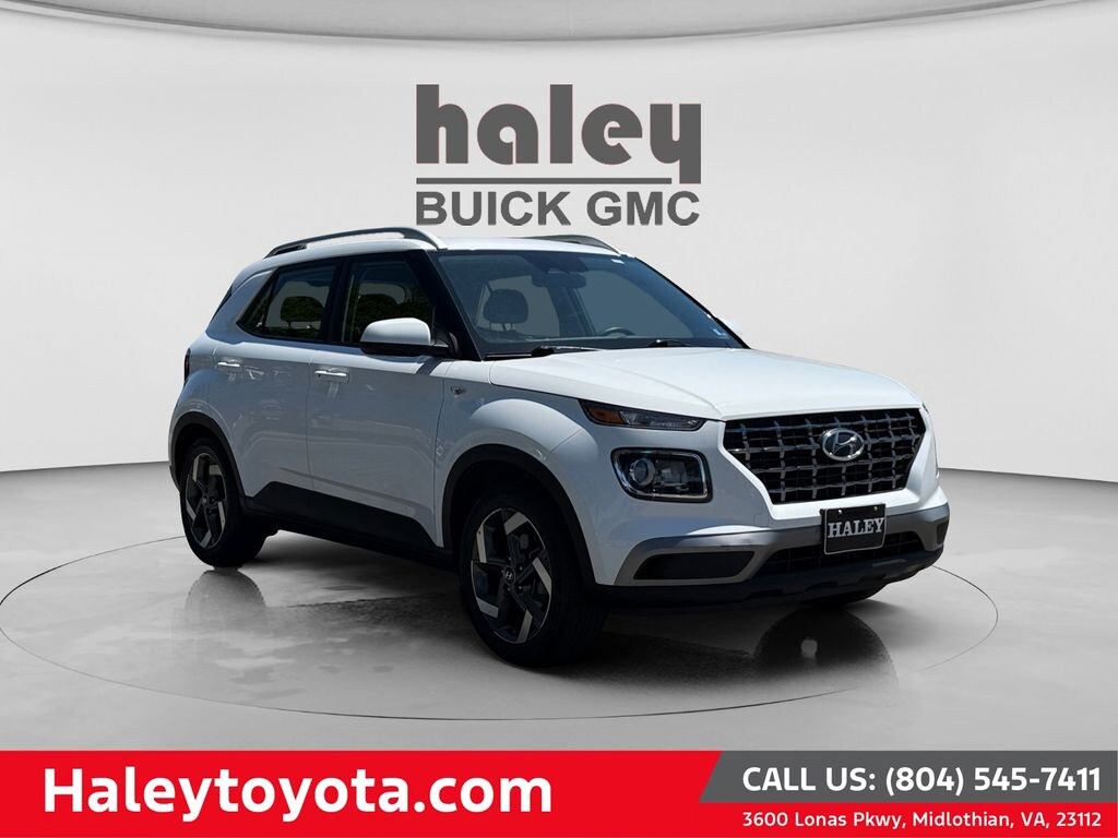Used 2025 Hyundai Venue SEL SUV