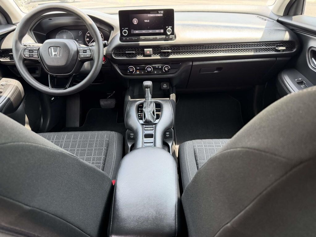 Used 2025 Honda HR-V LX SUV