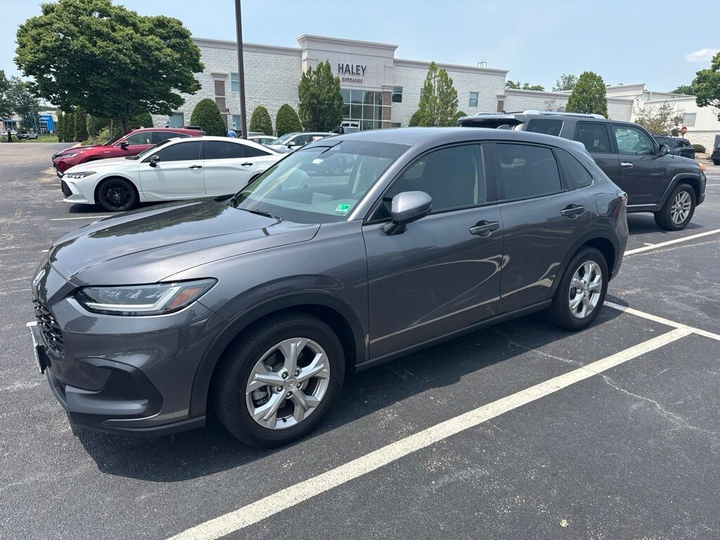 Used 2025 Honda HR-V LX SUV