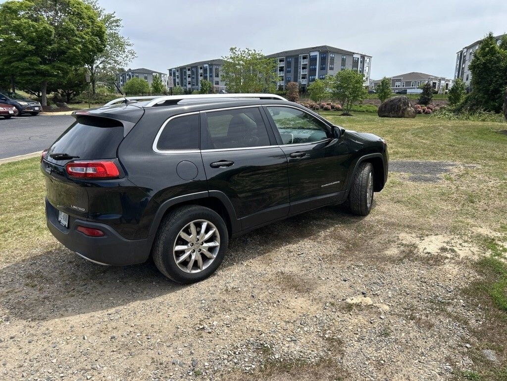 Used 2015 Jeep Cherokee Limited SUV