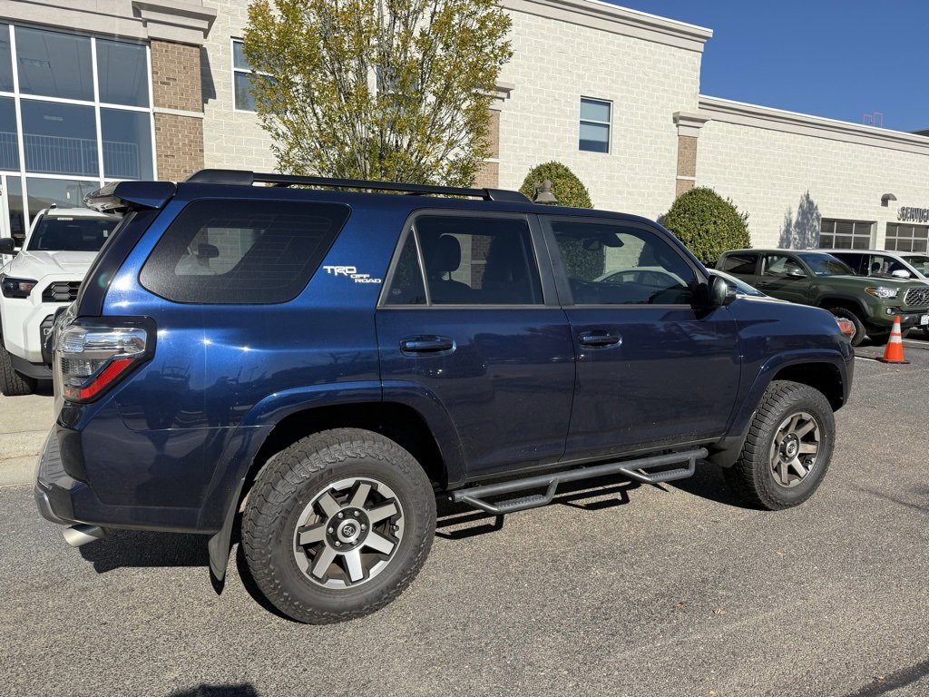 2021 Toyota 4Runner TRD Off-Road Premium photo 2