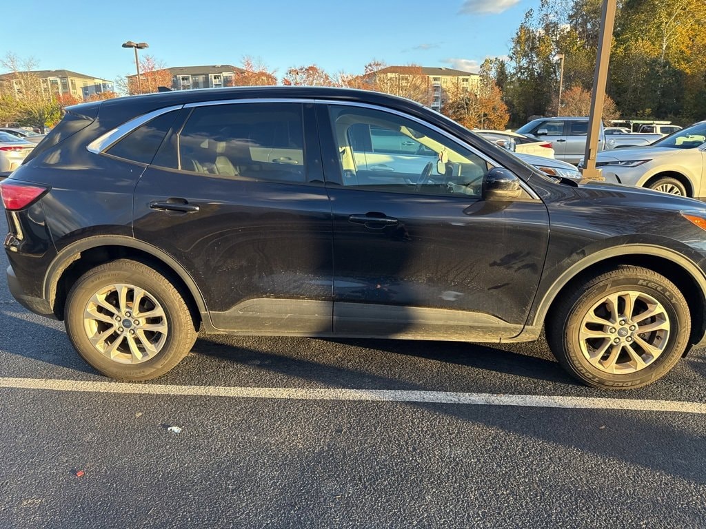 Used 2021 Ford Escape SE SUV