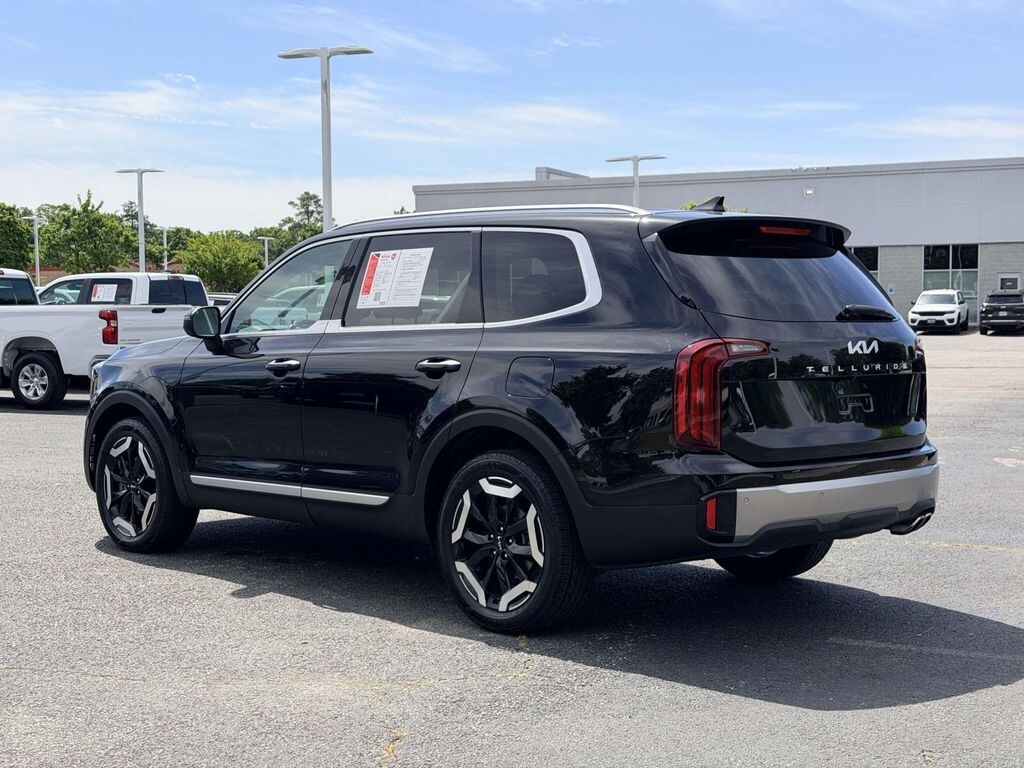 Used 2025 Kia Telluride S SUV