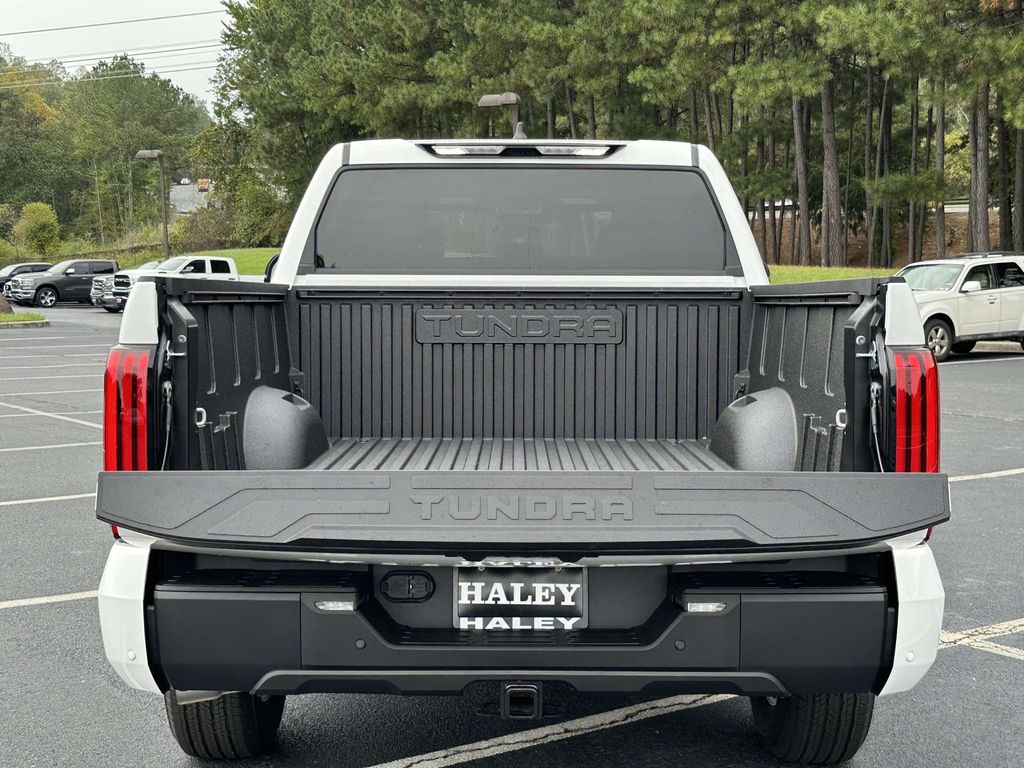 2026 Toyota Tundra SR5 - Photo 13