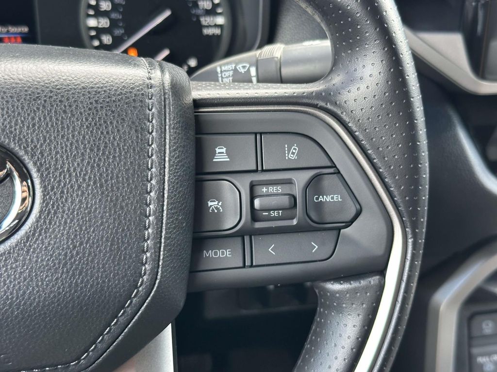 2026 Toyota Tundra SR5 - Photo 9