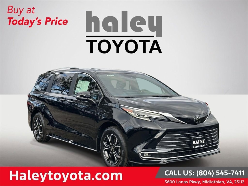 2026 Toyota Sienna Platinum's photo