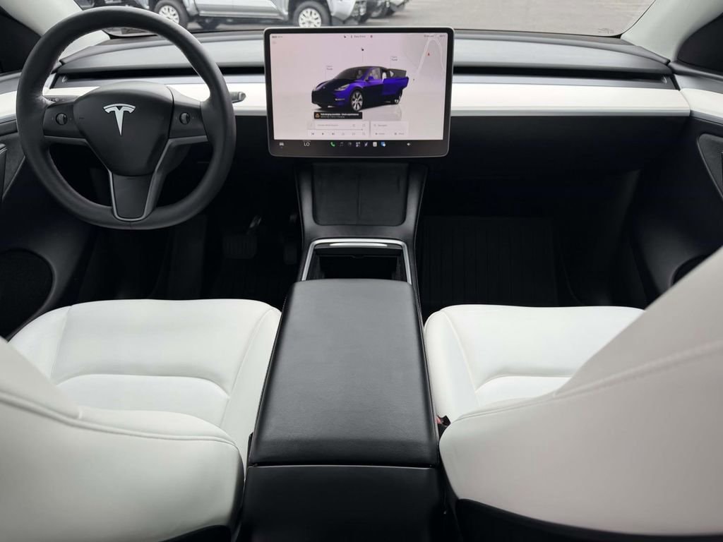 Used 2024 Tesla Model Y Long Range SUV