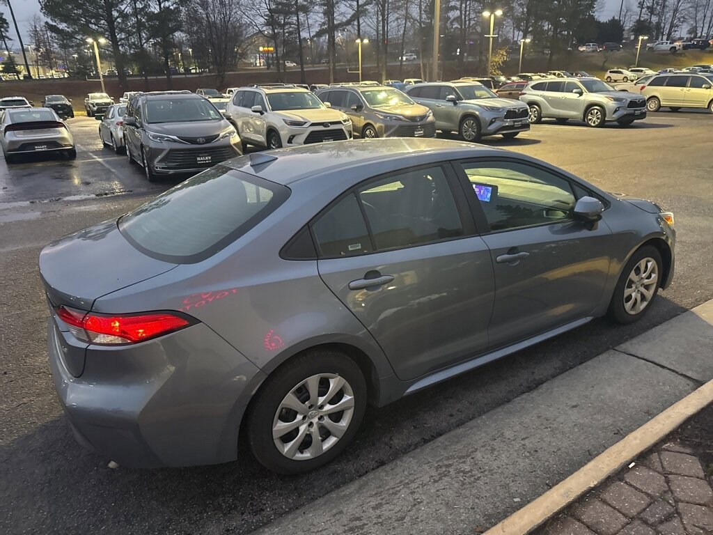 Used 2025 Toyota Corolla LE Sedan