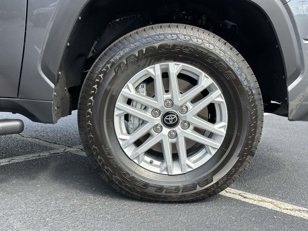 2026 Toyota Tundra SR5 - Photo 24
