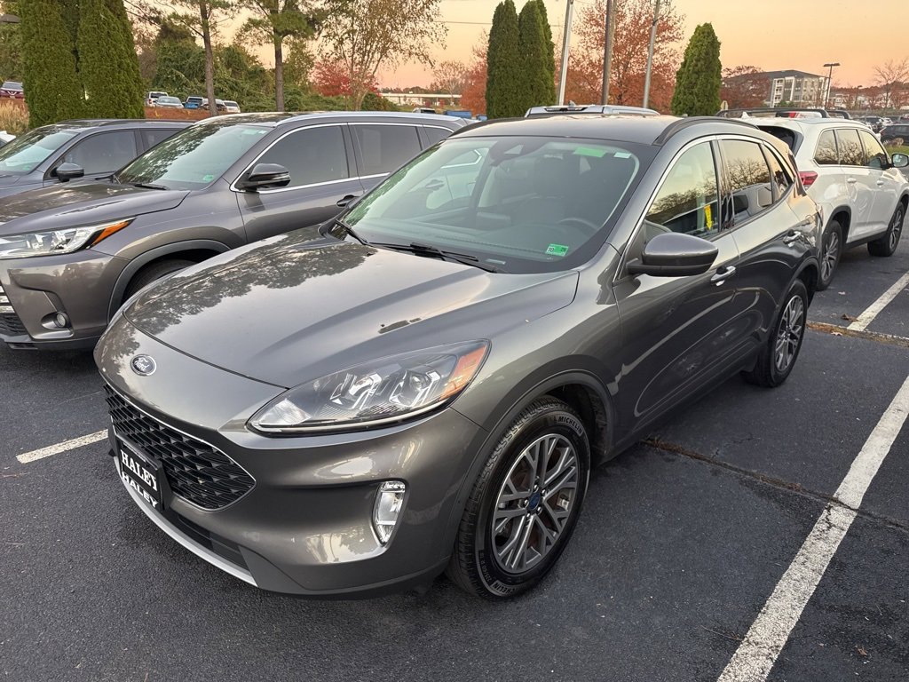 2021 Ford Escape SEL photo 4