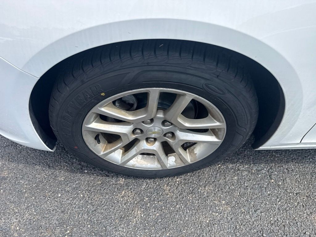 Used 2014 Chevrolet Malibu LT Sedan