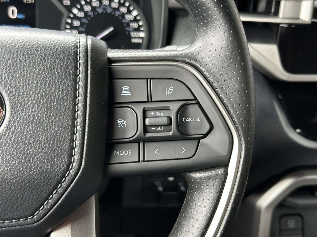 2026 Toyota Tundra SR5 - Photo 9