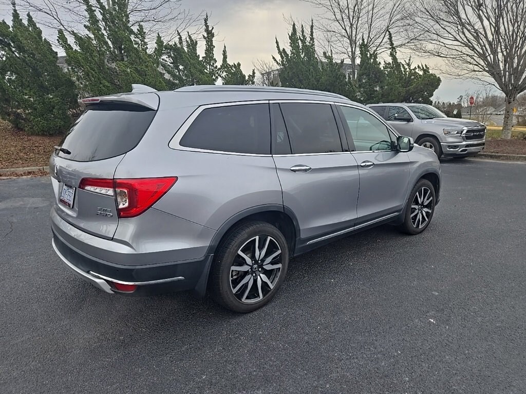 Used 2019 Honda Pilot Elite AWD SUV