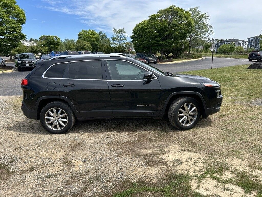 Used 2015 Jeep Cherokee Limited SUV