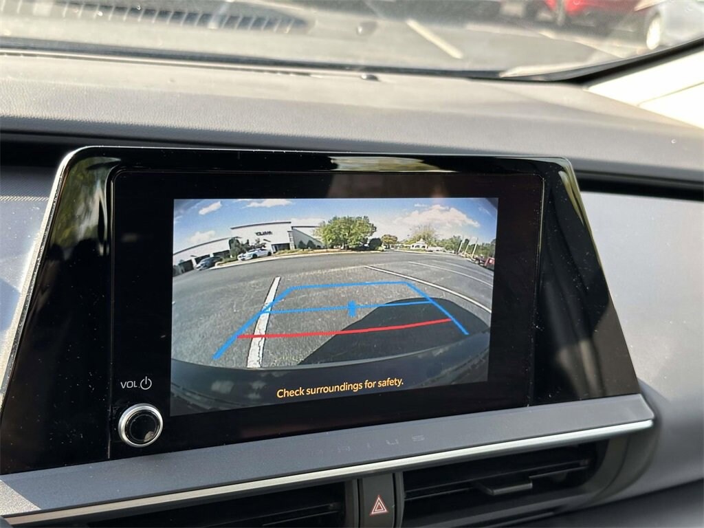 Used 2024 Toyota Prius LE Hatchback